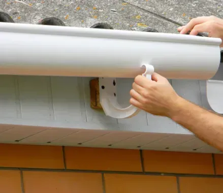 instalar canaletas de agua en el tejado en Mallorca